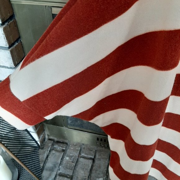 Rust Red and Cream Top - Picture 4 of 4